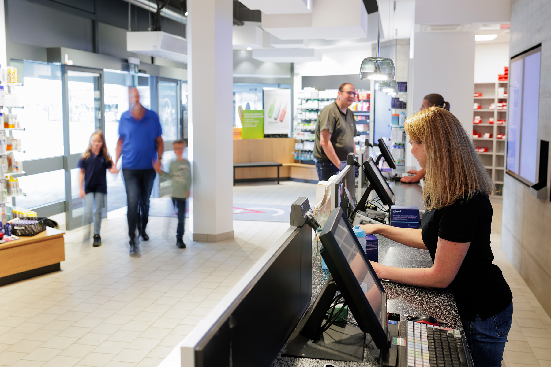 13_CenterApotheke_2024